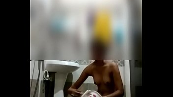 Slim indian girl bathing video