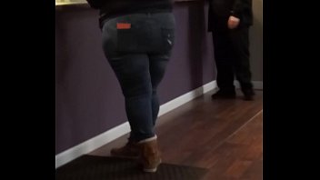 Big round white girl ass
